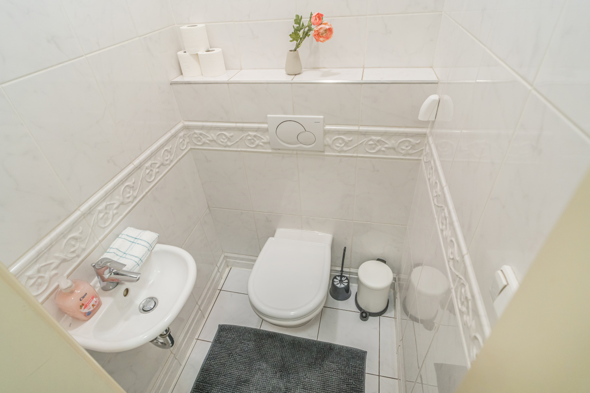 separate WC.jpeg
